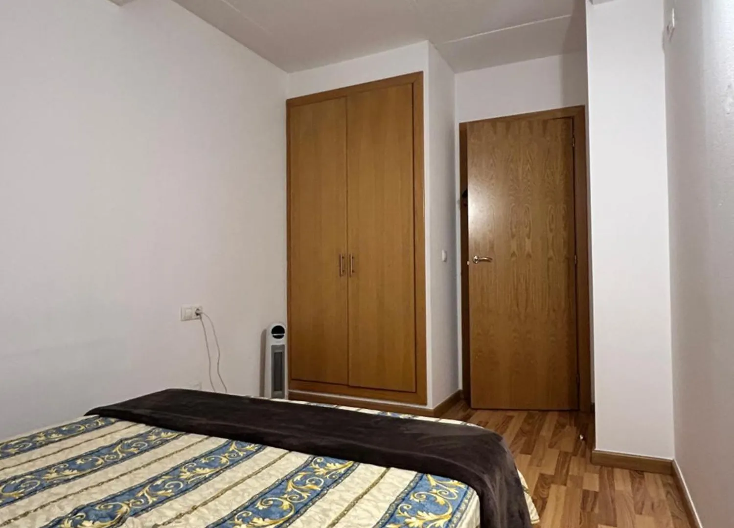 民宿 Habitacion En Piso Compartido Chambre En Colocation Room In Shared Flat 帕斯底拉卡萨